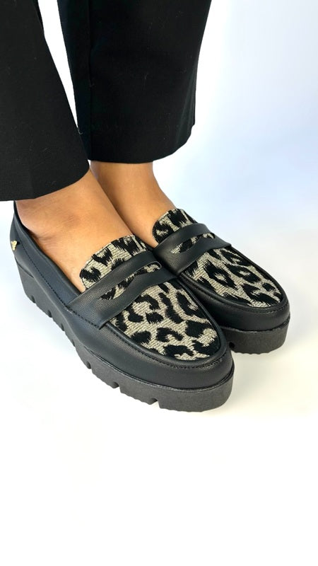 Mocasín con Plataforma Negro Liso