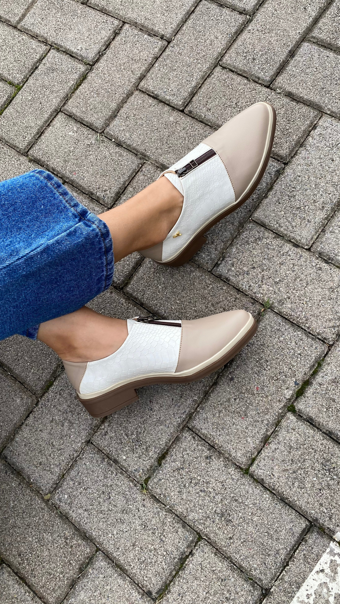 Oyster Oxford with Zipper