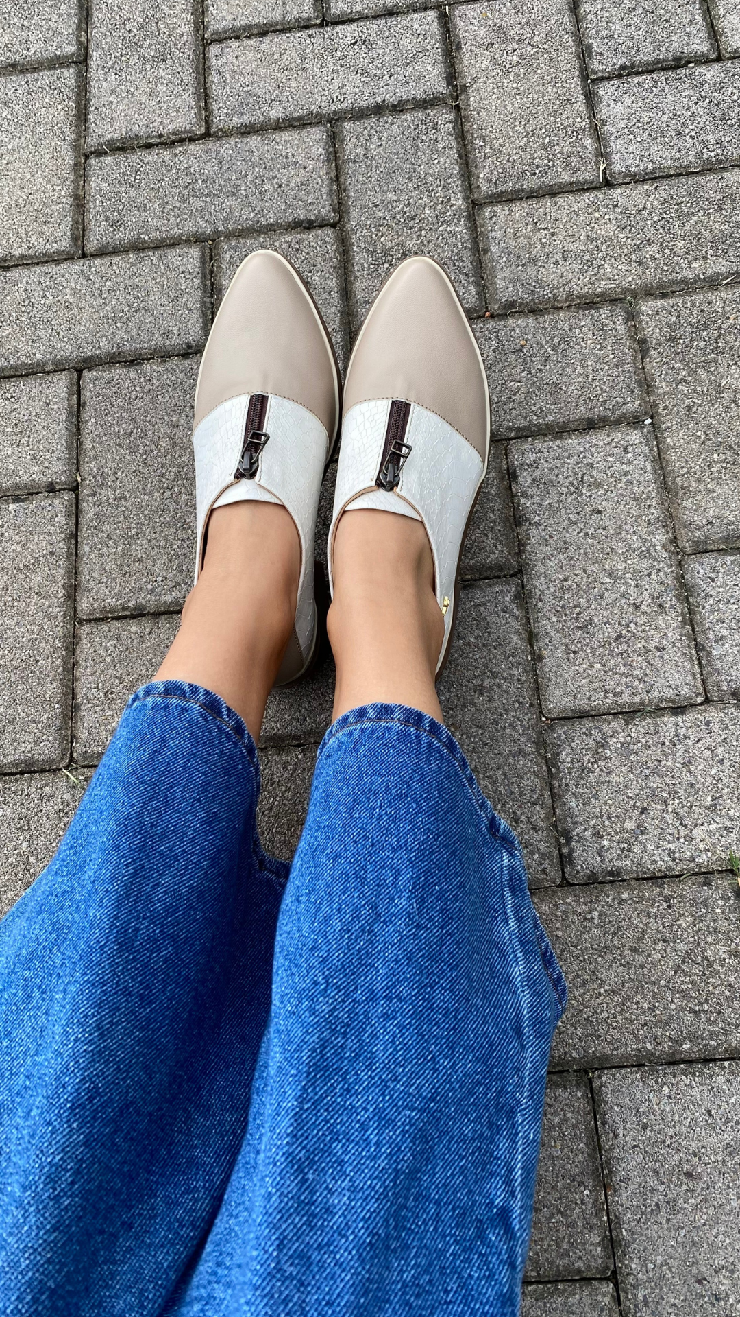 Oyster Oxford with Zipper