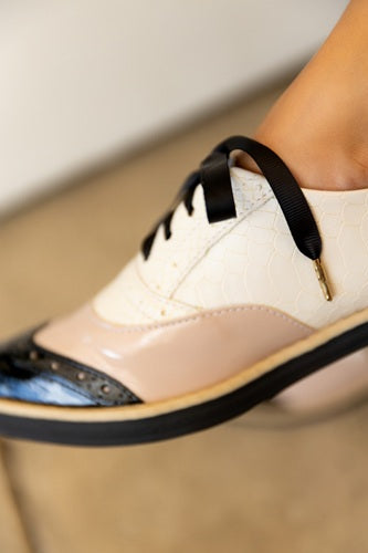 Oxford Classic Wingtip Cream