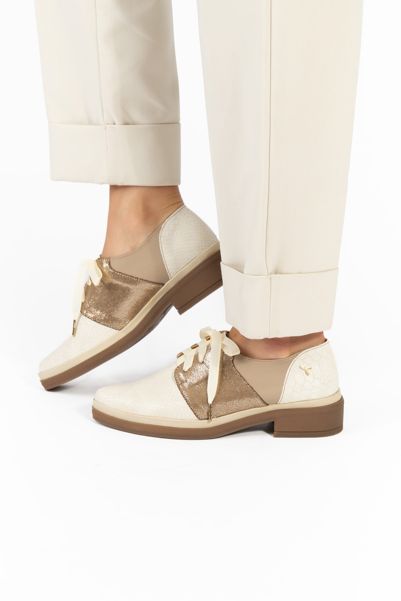 Derby Urbano Beige