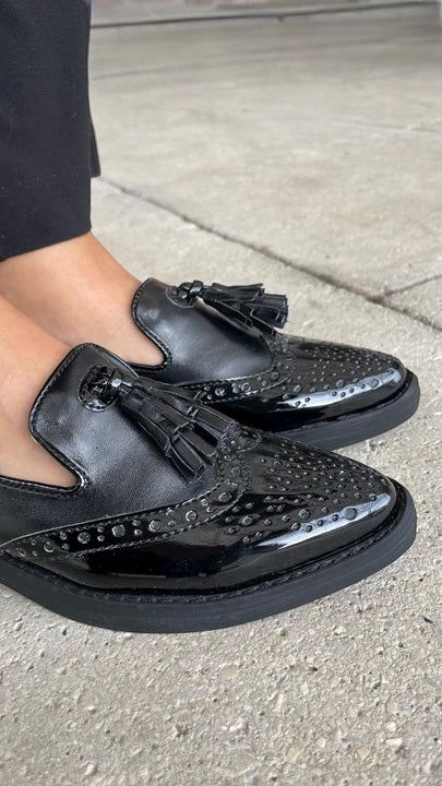 Mocasín Wingtip Negro-Liso