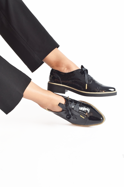 Derby Cap Toe Lagarto Negro