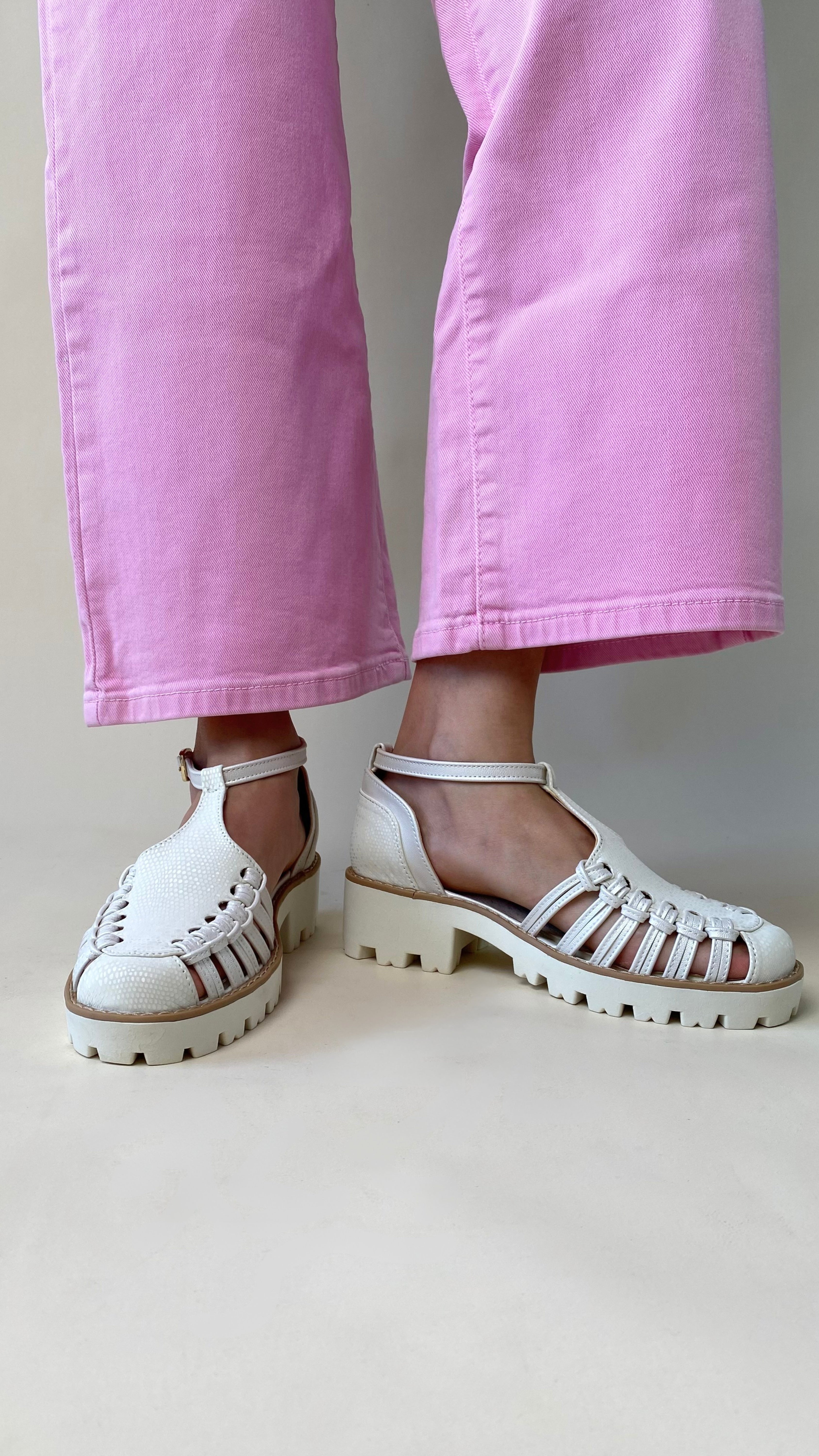 Sandalia Estilo Fisherman Mistic Late