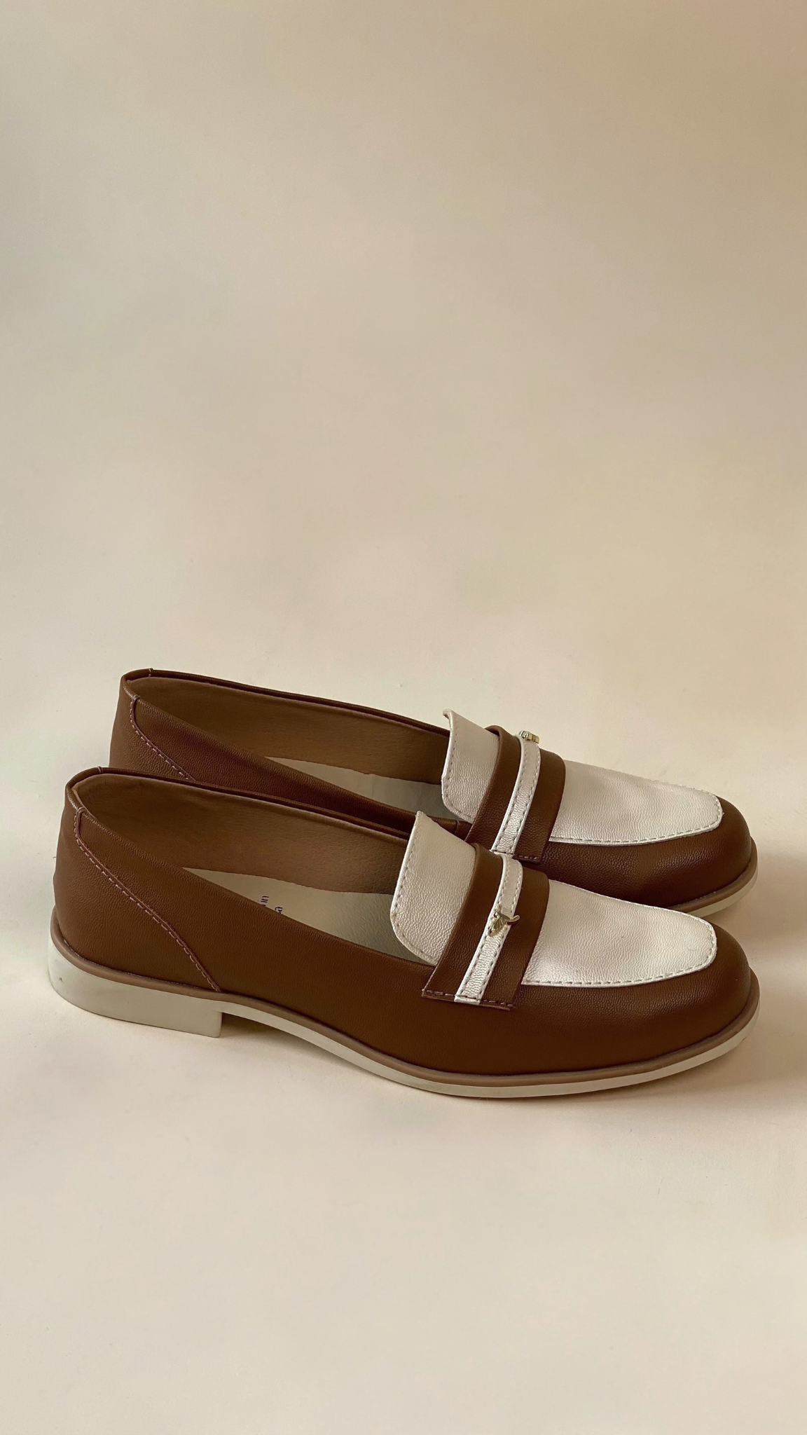 Mocasín Antifaz Camel