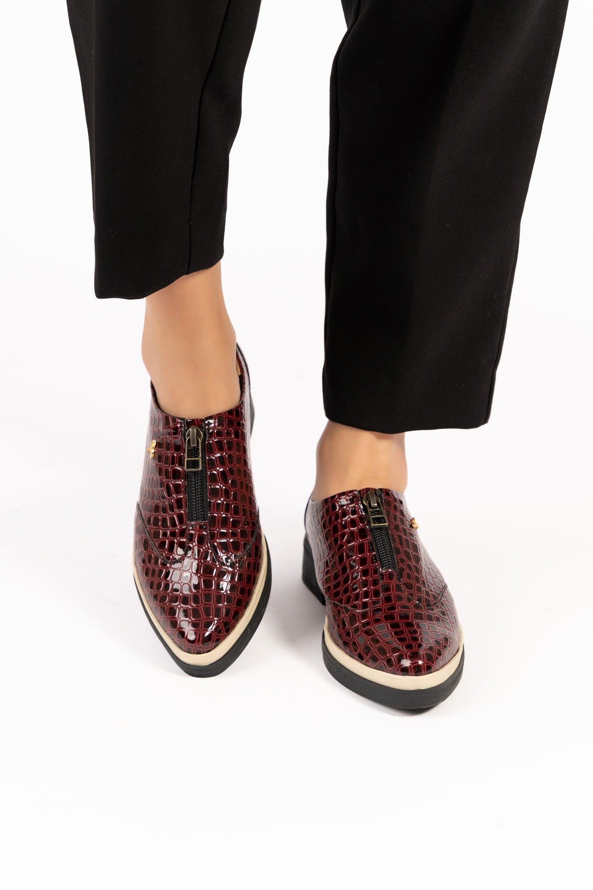 Oxford con Zipper Vino