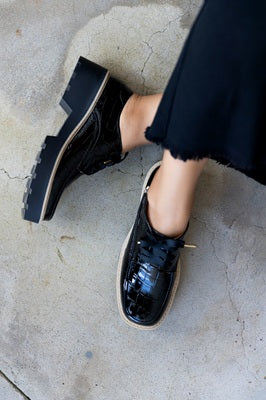 Black Lizard Square Toe Classic Derby
