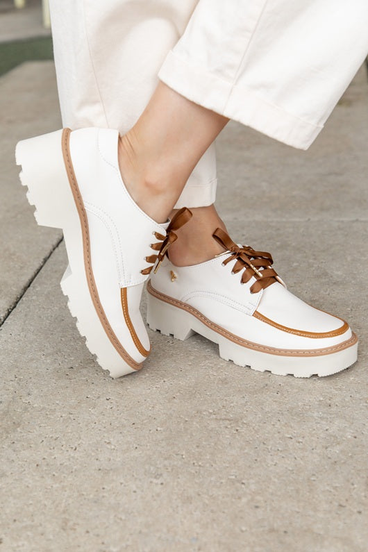 Derby Classic Square Toe Last