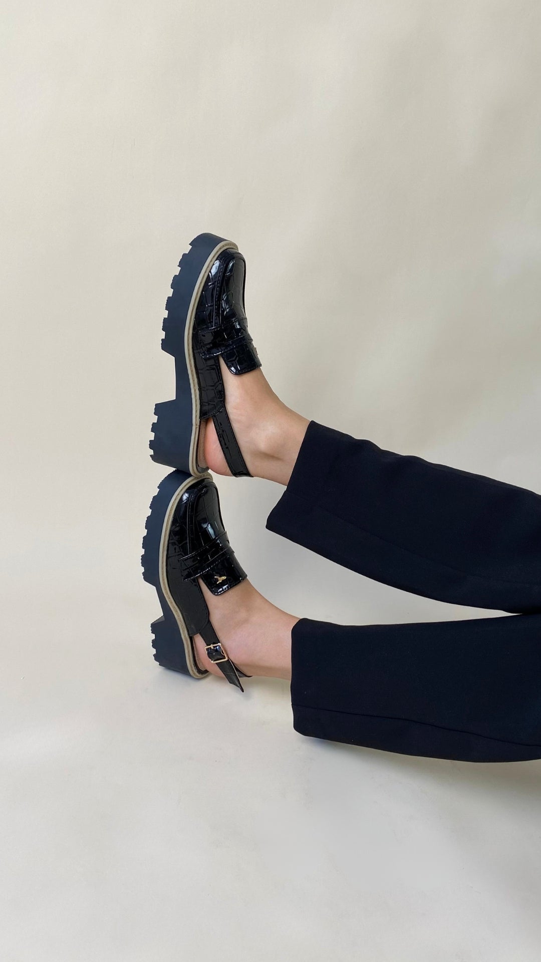 Square Toe Lizard Black Slingback