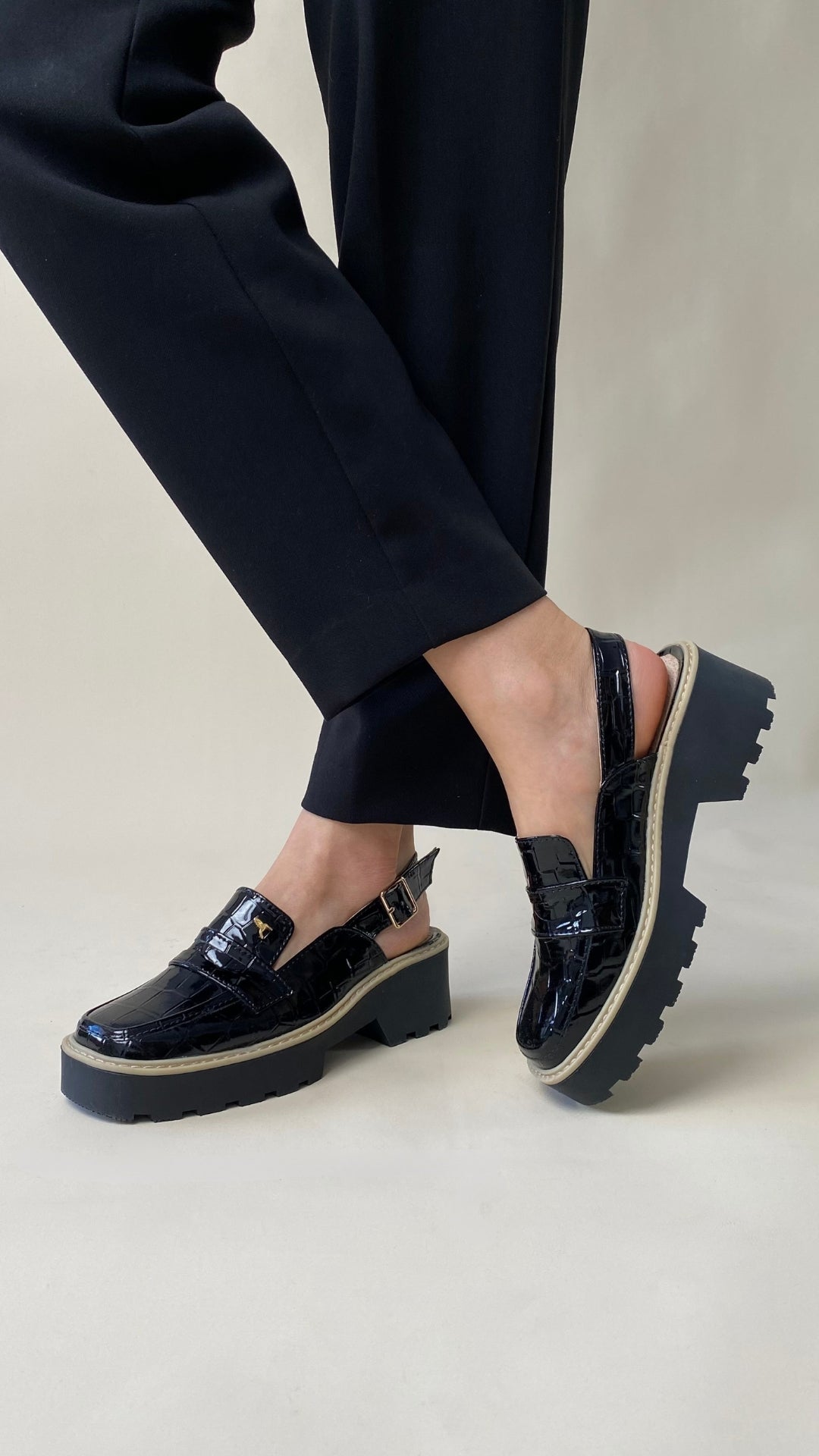 Square Toe Lizard Black Slingback