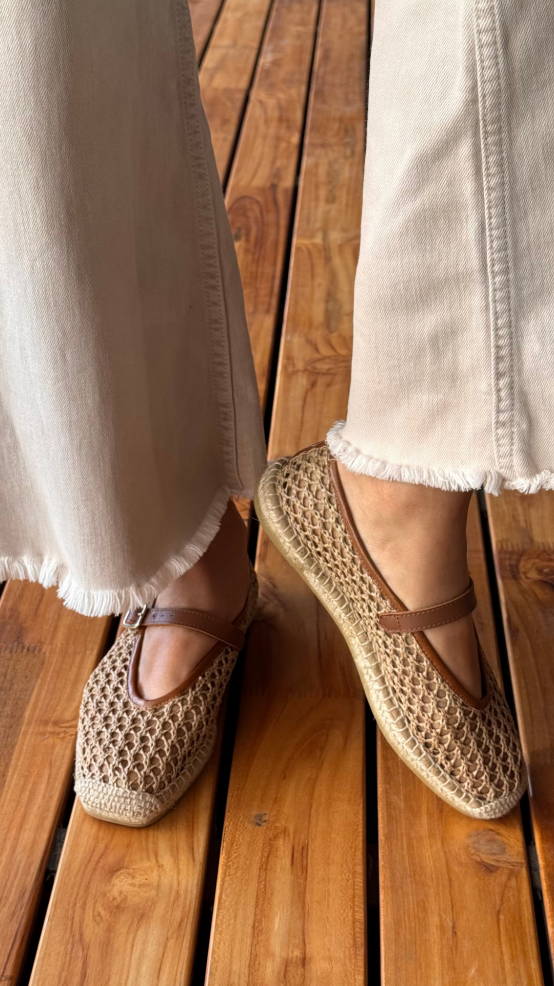 Timeless Camel Flat