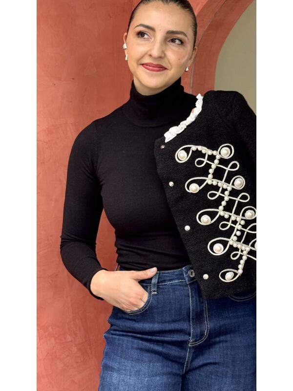 Blusa Cuello Tortuga Clásica Negro-Liso