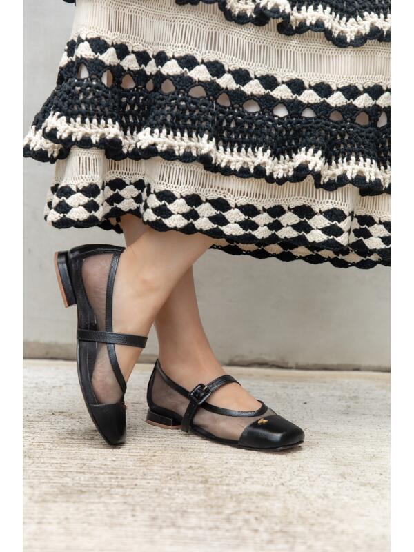 Mary Jane Flat con Transparencia Negro-Liso