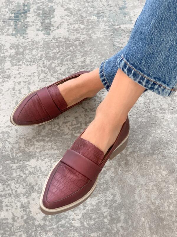 Mocasín Antifaz Clásico Lacio Rojo