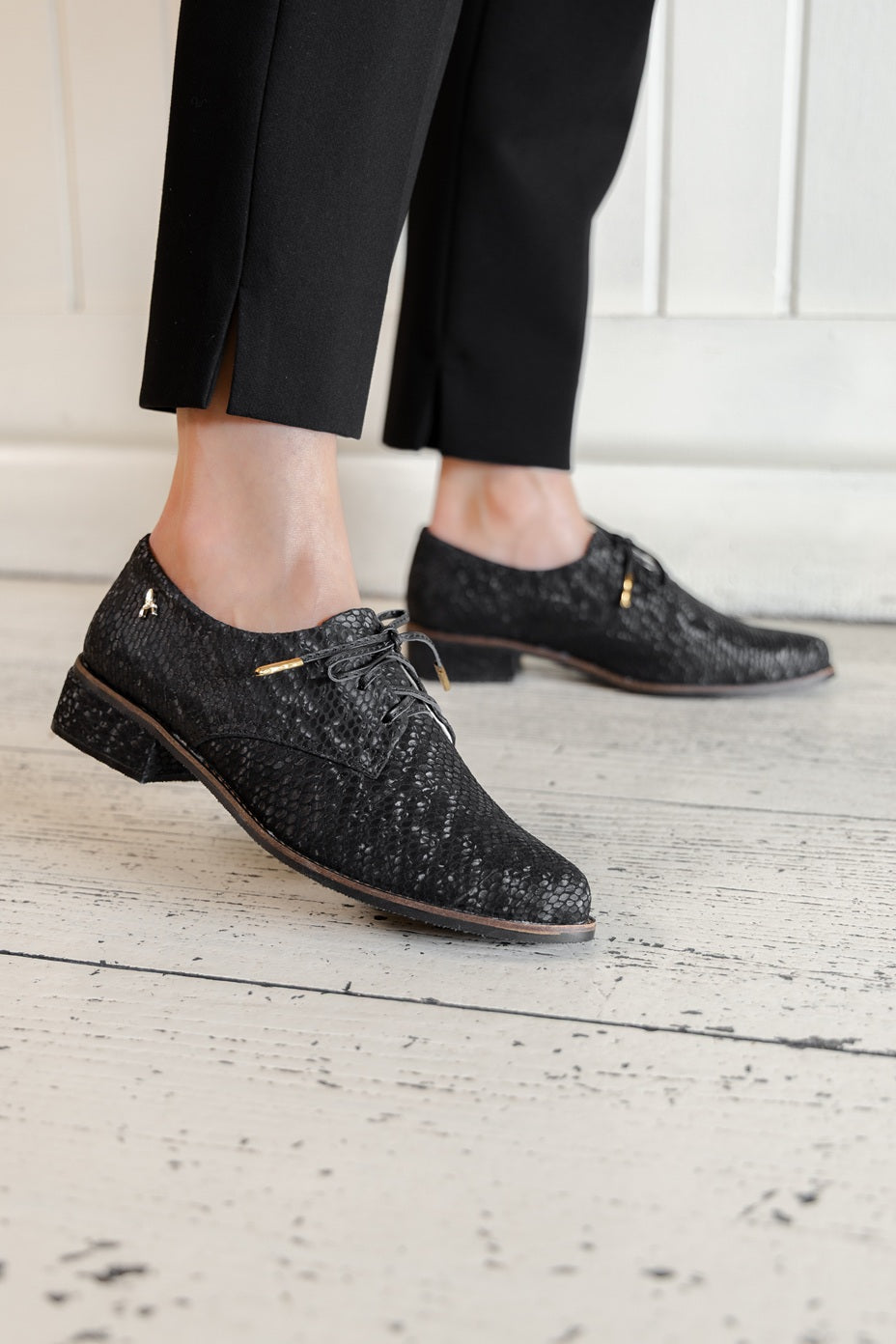 Oxford Classic PRE-SALE