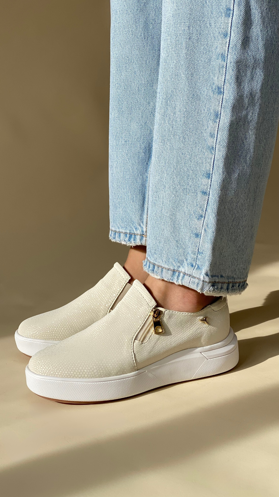 Metallic Nappa Essential Urban Sneakers Mercurio