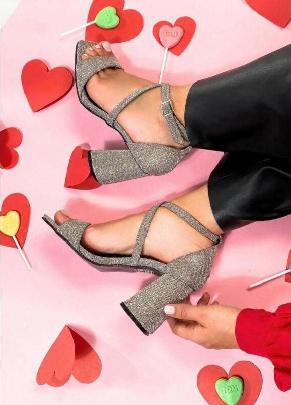 Sandalia Fiesta Tacón Caracolas Antimonio