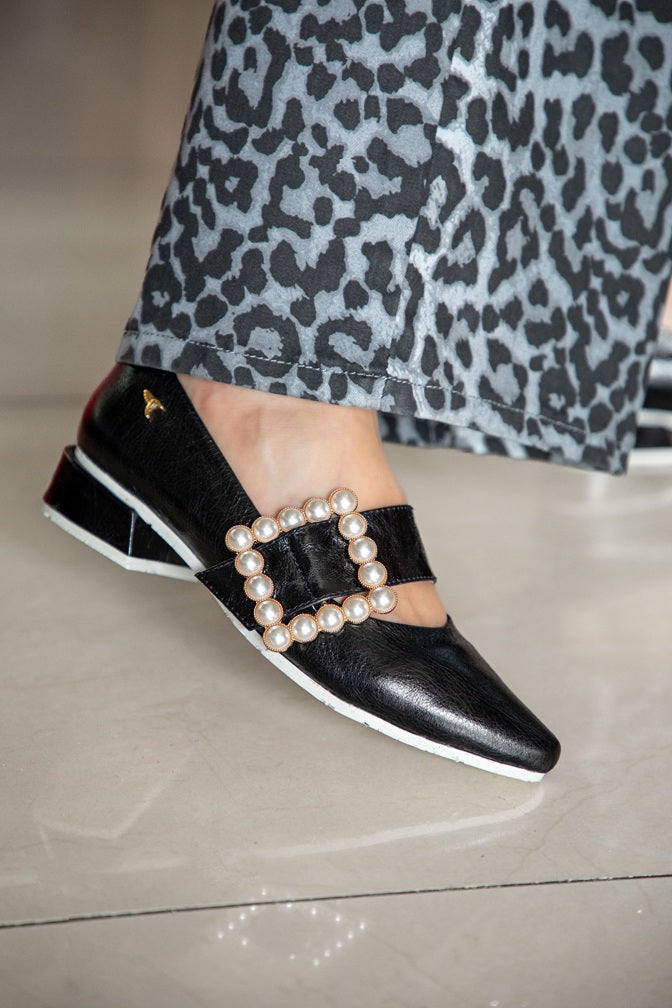 Mary Jane Hebilla de Perlas Negro-Liso