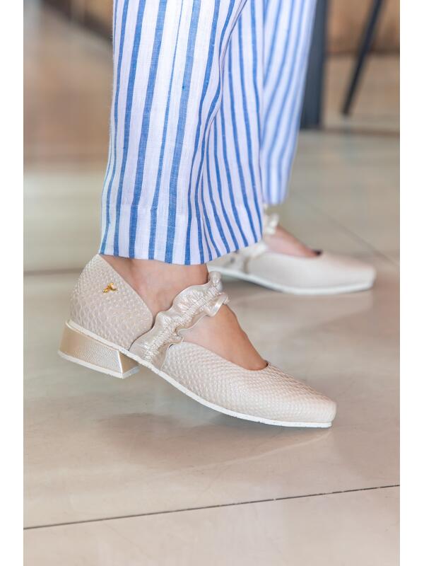 Mary Jane con Correa Elastica Caqui