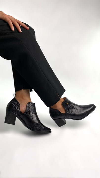 Botin Cut Out Negro