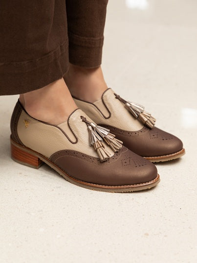 Mocasín Wingtip con Pompones Bronze