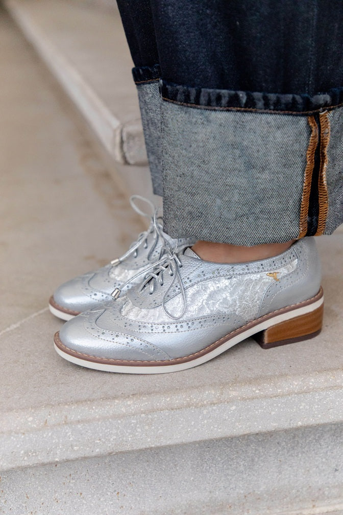 Oxford Classic Casual Silver