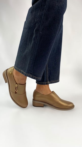 Mocasín con Zipper Bronze