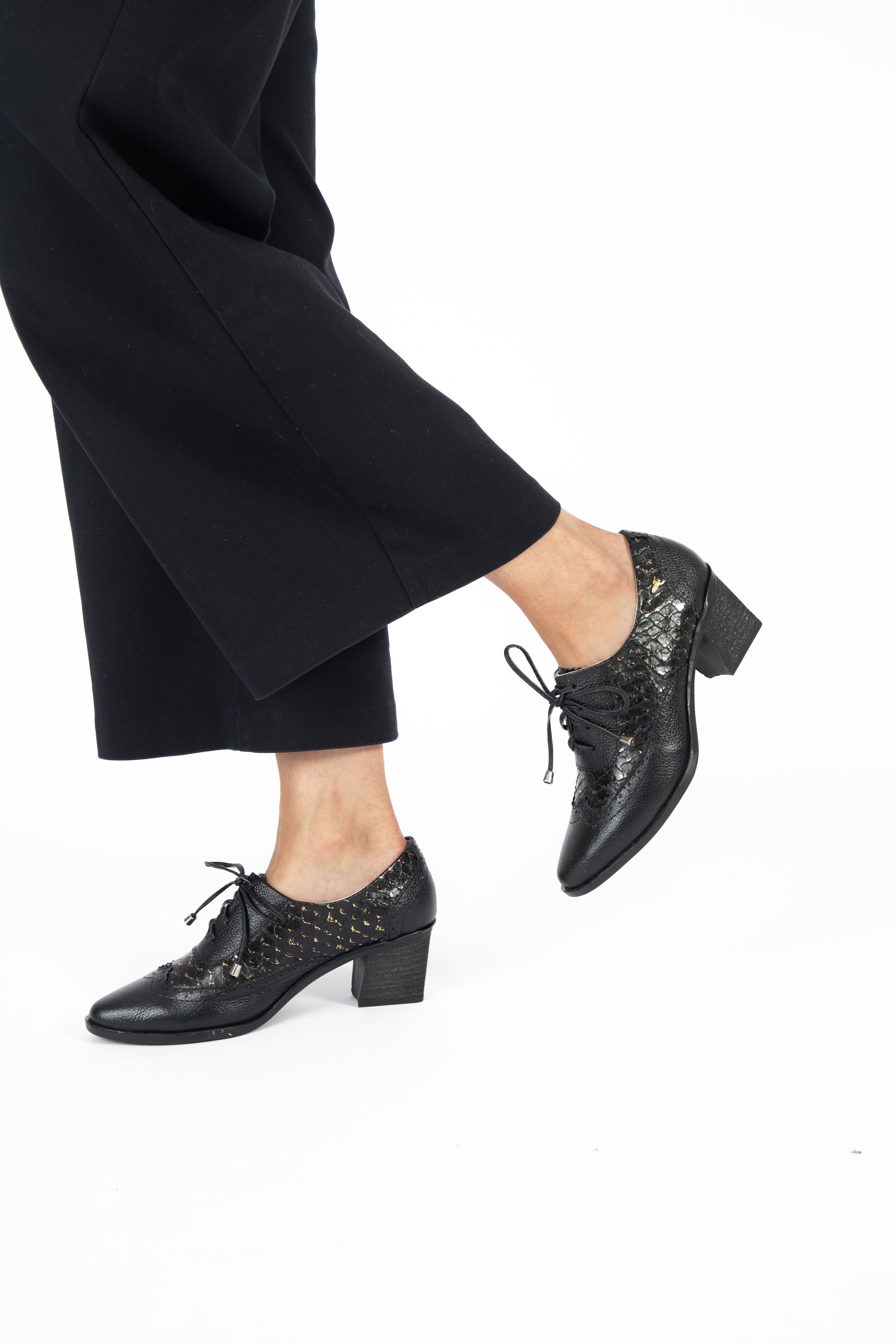Black Heel Oxford