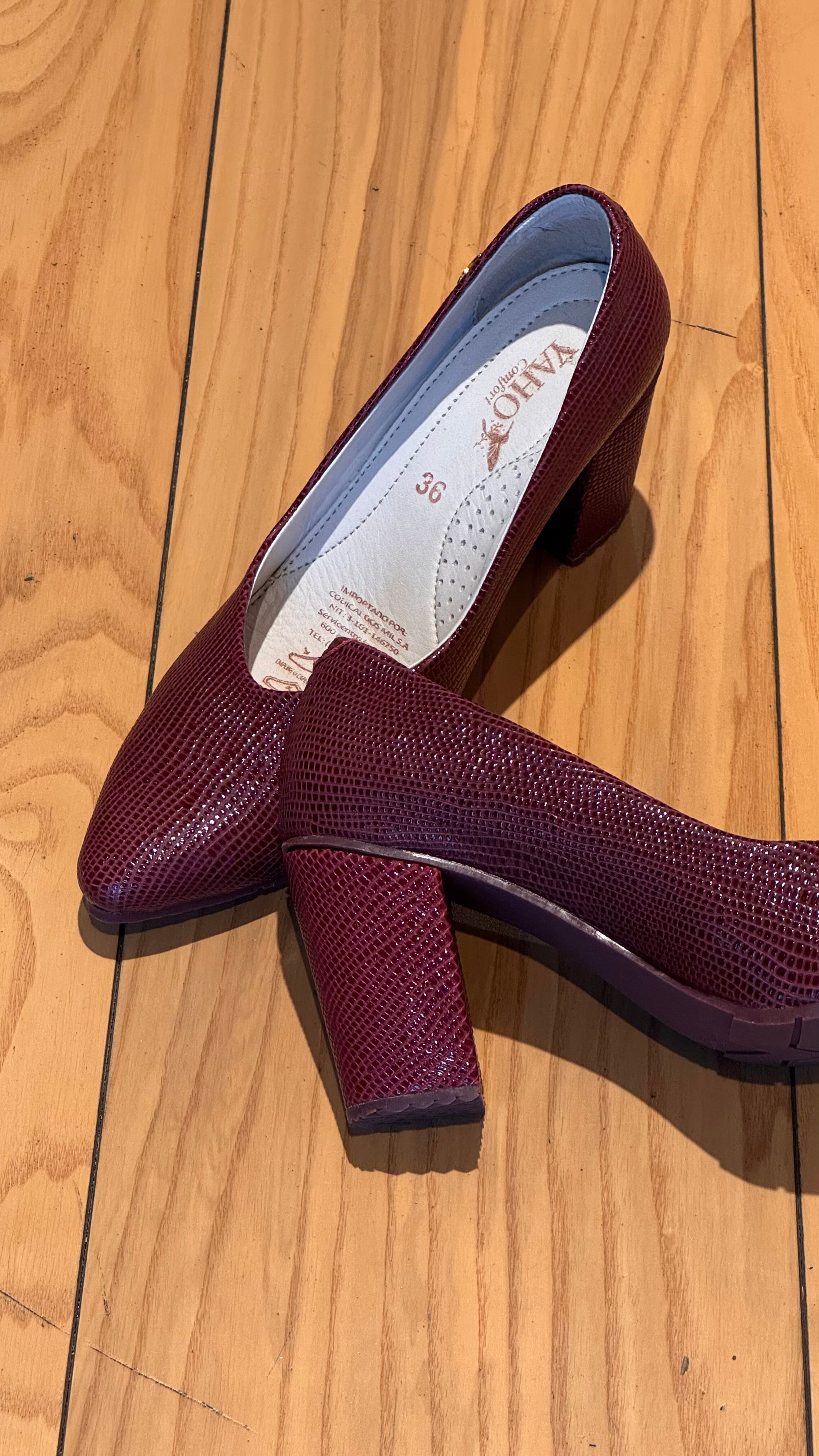 Tacón Working Girl Vino