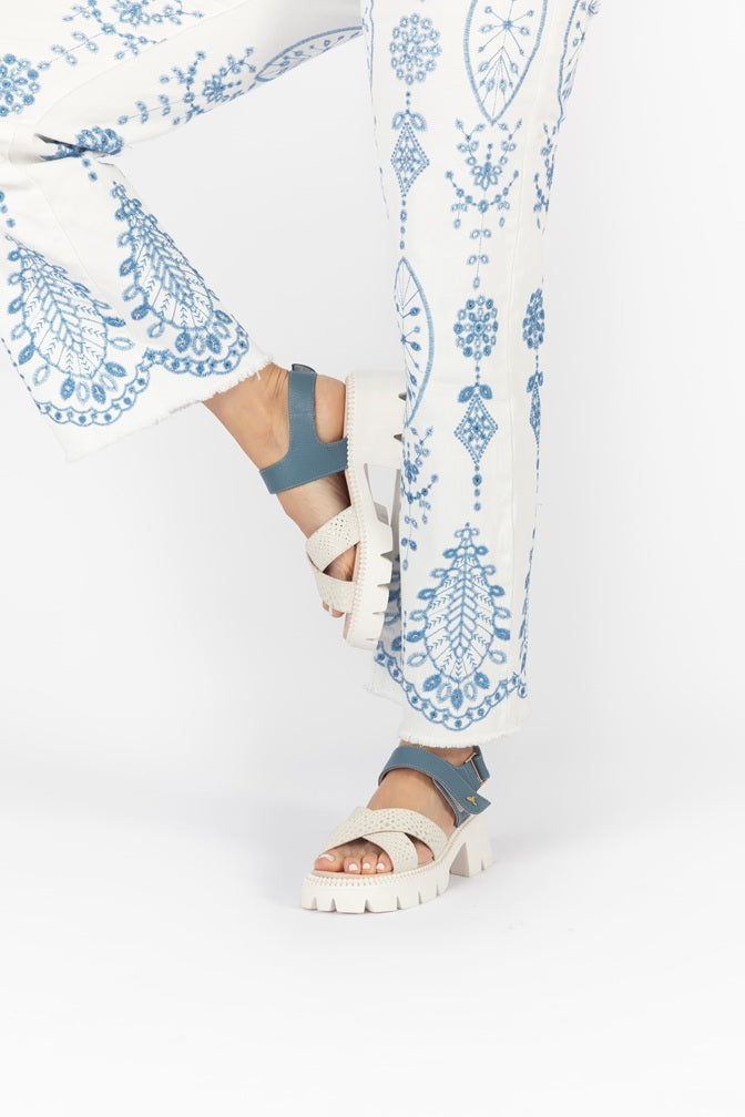 Sandalia Chunky Azul Travel