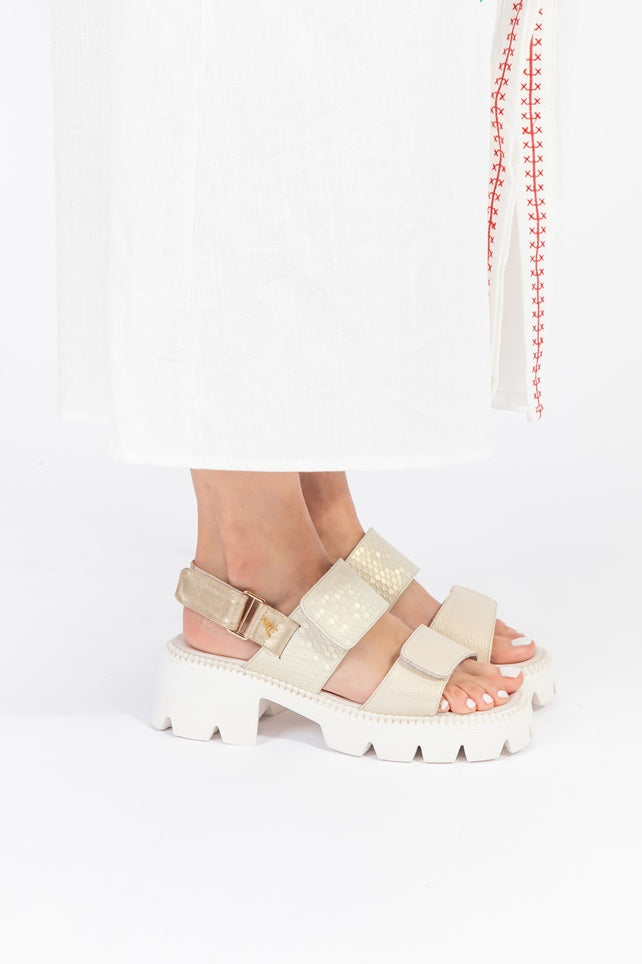 Sandalia Chunky Travel Comfort Talco