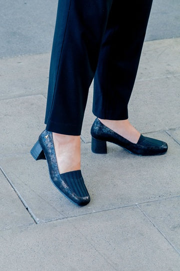 Mocasín Clasico con Elastico Negro-Liso